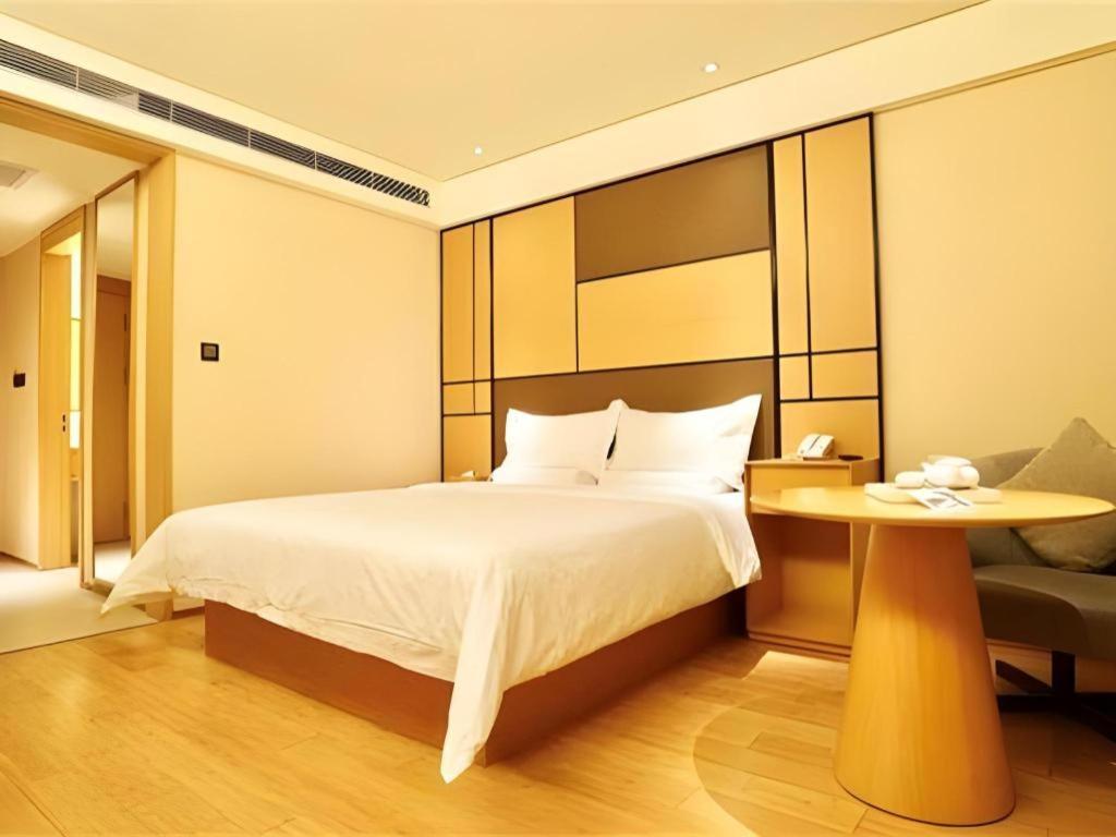 Ji Hotel Lujiazui Babaiban Shanghai Esterno foto