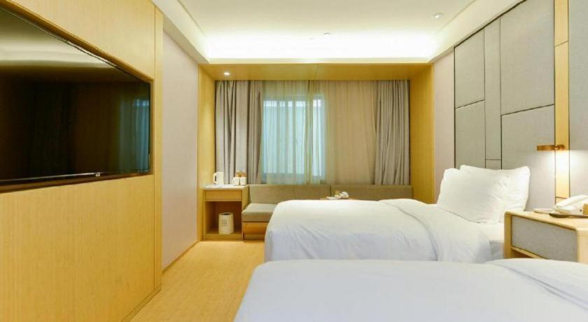 Ji Hotel Lujiazui Babaiban Shanghai Esterno foto